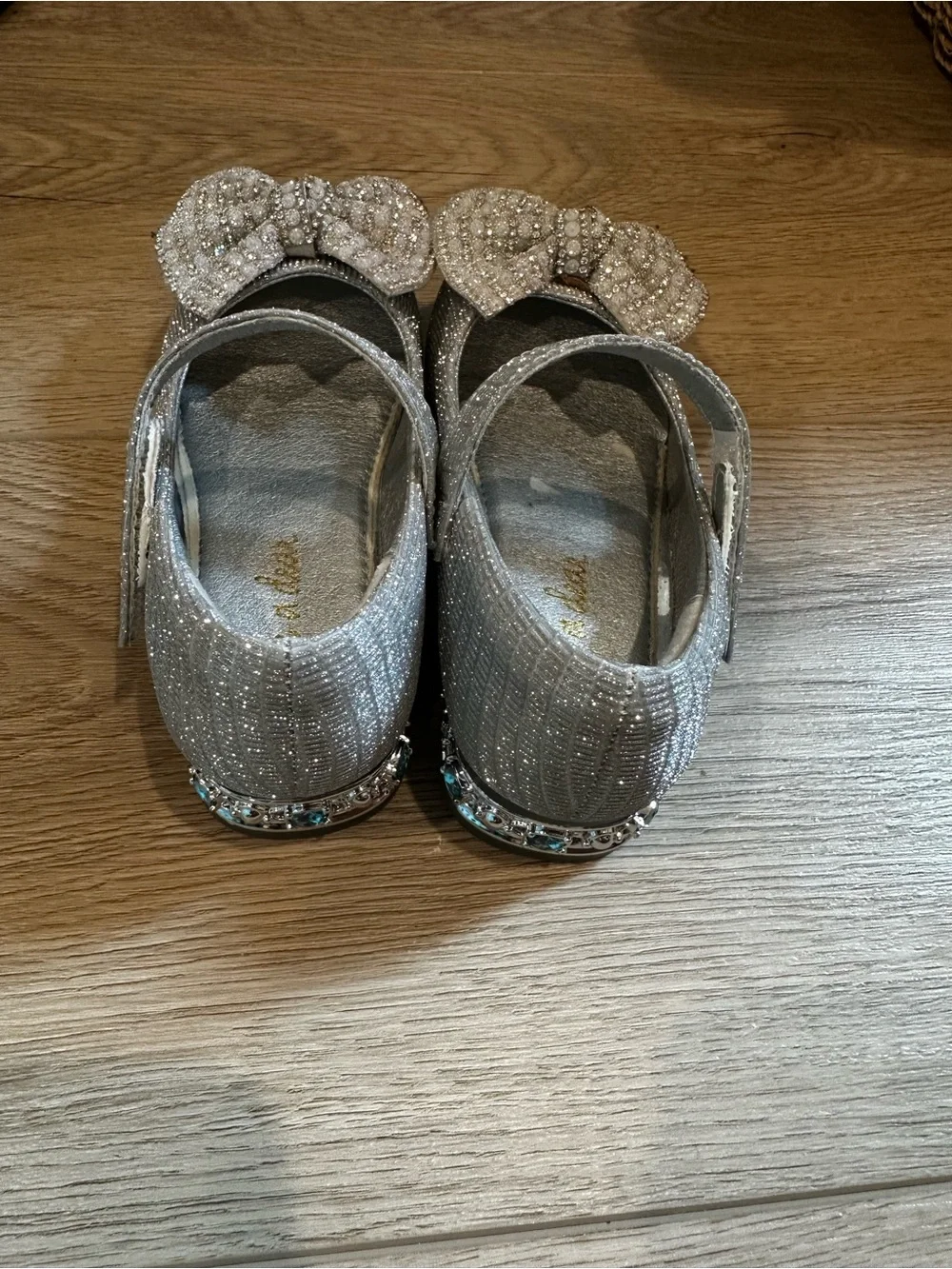 Girls Sparkle Bow Mary Jane Dress Shoes - Silver